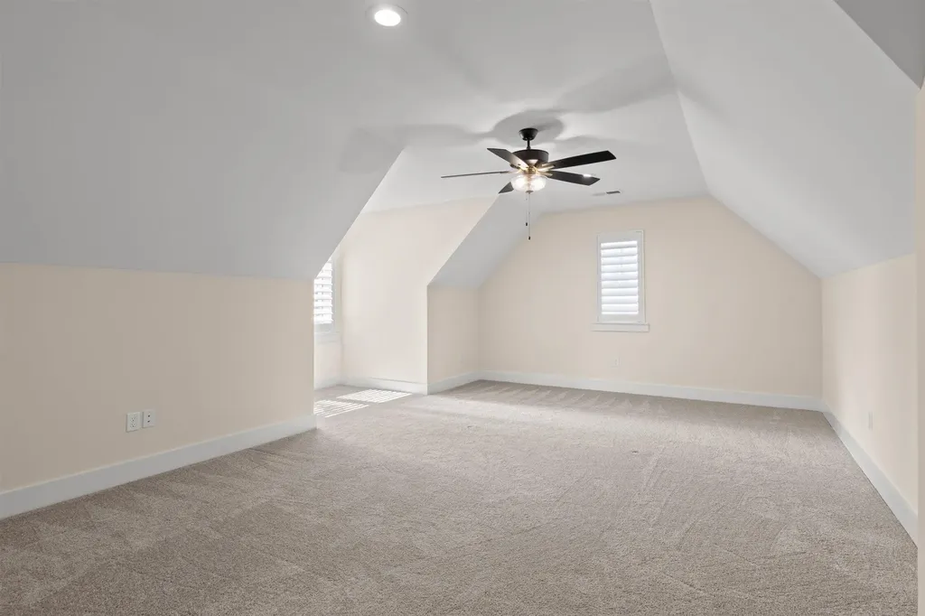 5070 Virginia Pine Road Signal Mountain TN 37377