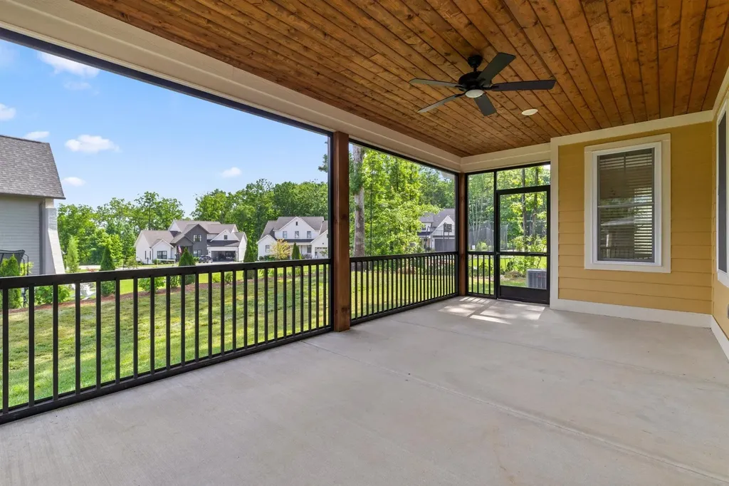 5070 Virginia Pine Road Signal Mountain TN 37377