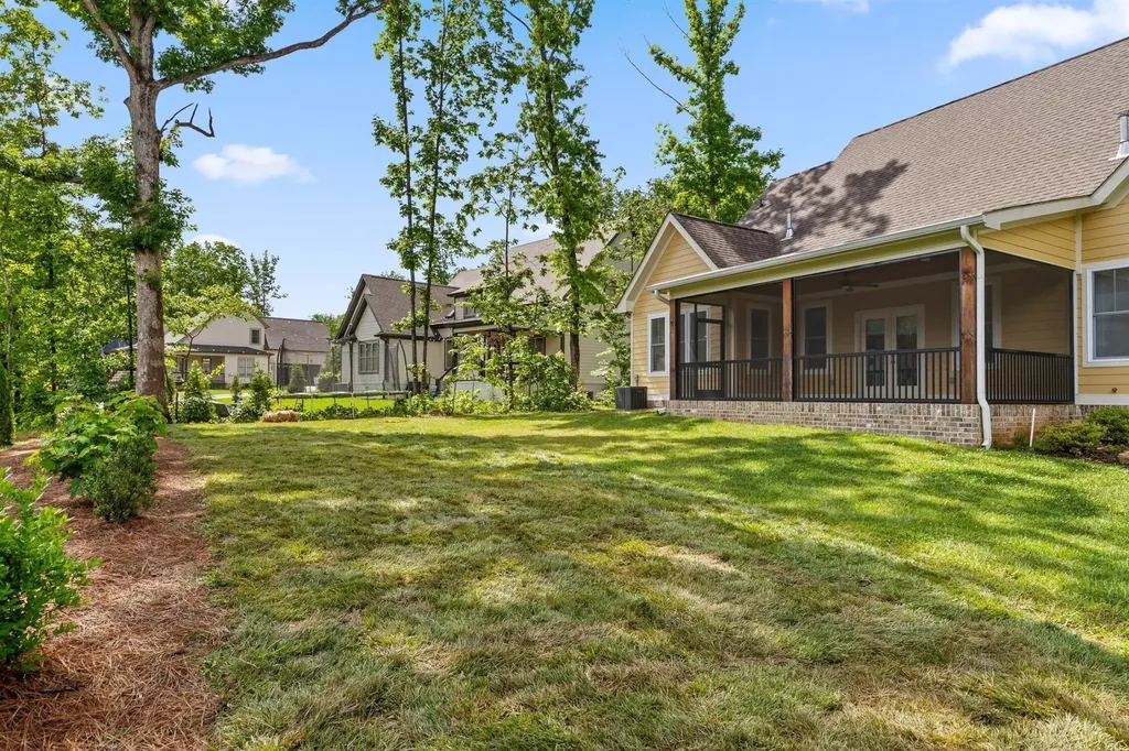 5070 Virginia Pine Road Signal Mountain TN 37377