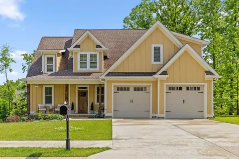 5070 Virginia Pine Road Signal Mountain TN 37377