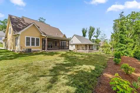 5070 Virginia Pine Road Signal Mountain TN 37377