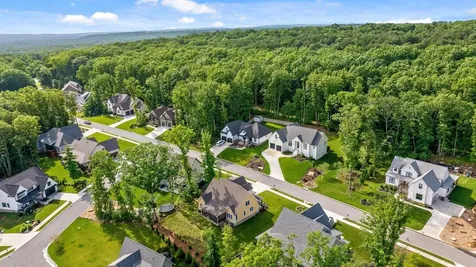 5070 Virginia Pine Road Signal Mountain TN 37377
