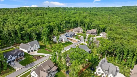 5070 Virginia Pine Road Signal Mountain TN 37377
