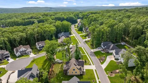 5070 Virginia Pine Road Signal Mountain TN 37377