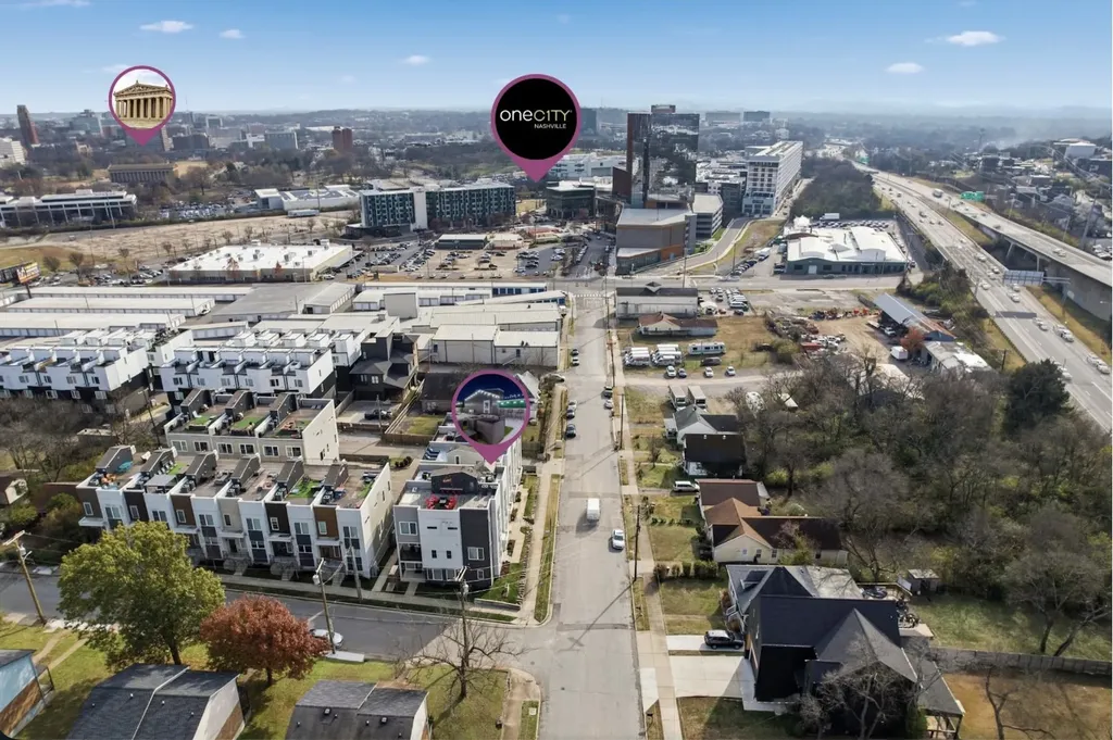 514 31st Ave, N Nashville TN 37209