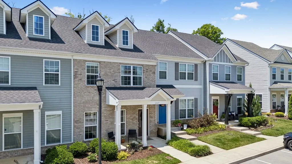 2507 Napa Valley Way Columbia TN 38401