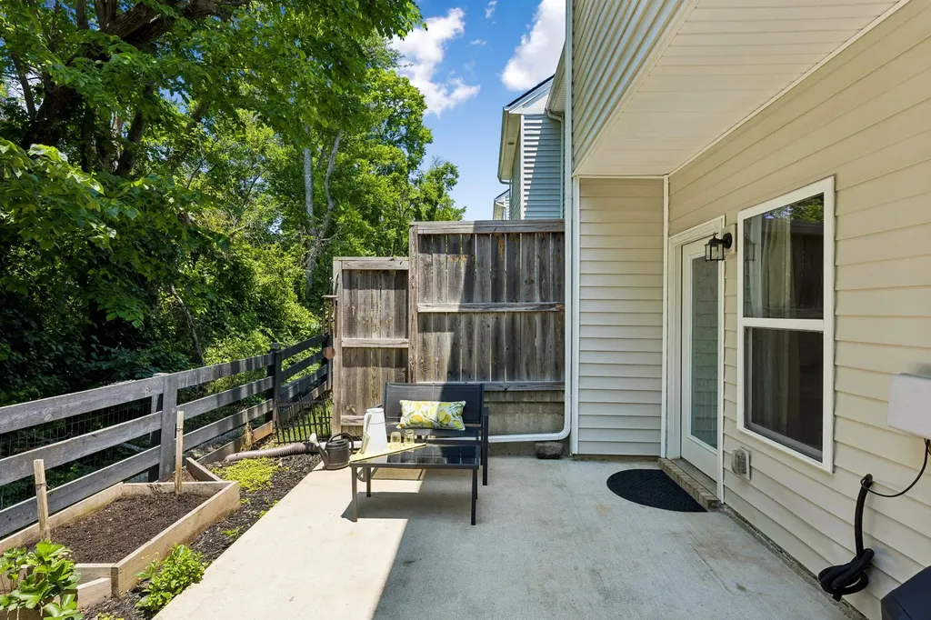 2507 Napa Valley Way Columbia TN 38401