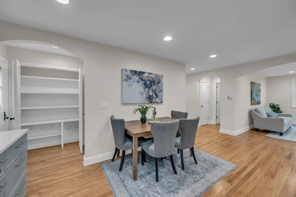719 Woodmere Drive Nashville TN 37217