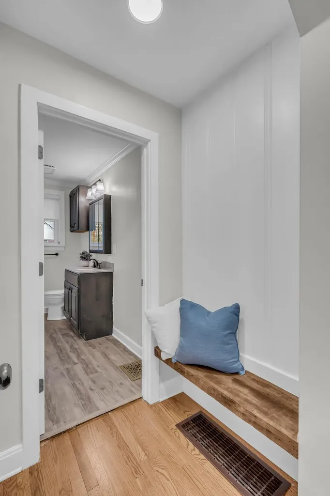 719 Woodmere Drive Nashville TN 37217