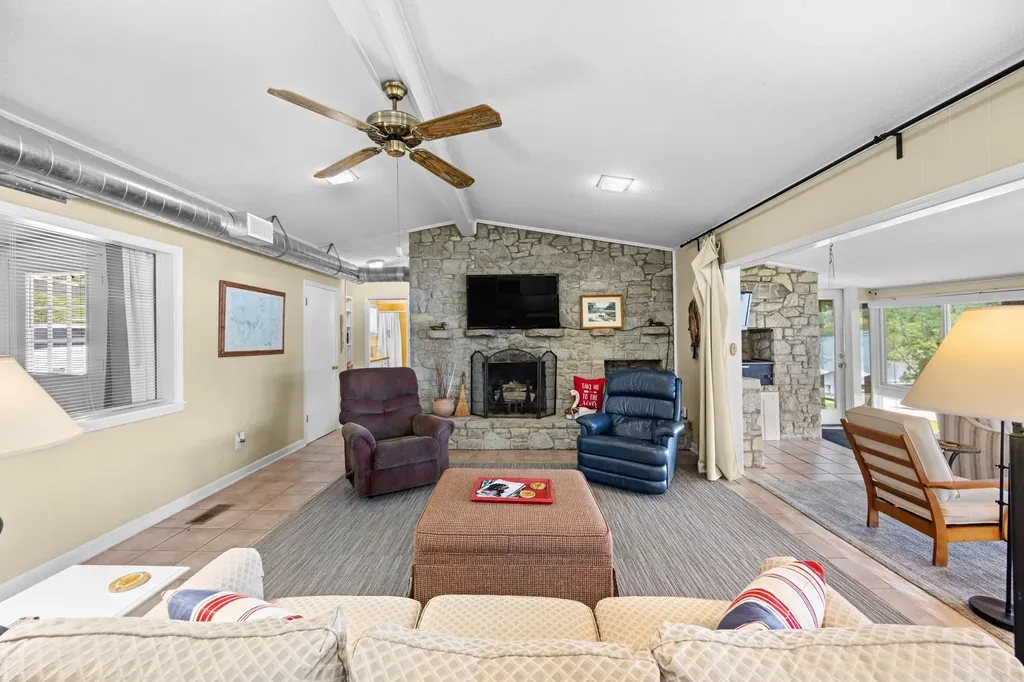 241 Fred Cole Lane Sugar Tree TN 38380