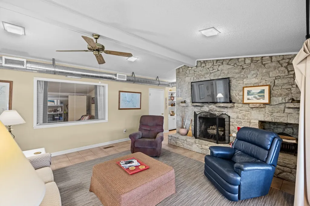 241 Fred Cole Lane Sugar Tree TN 38380