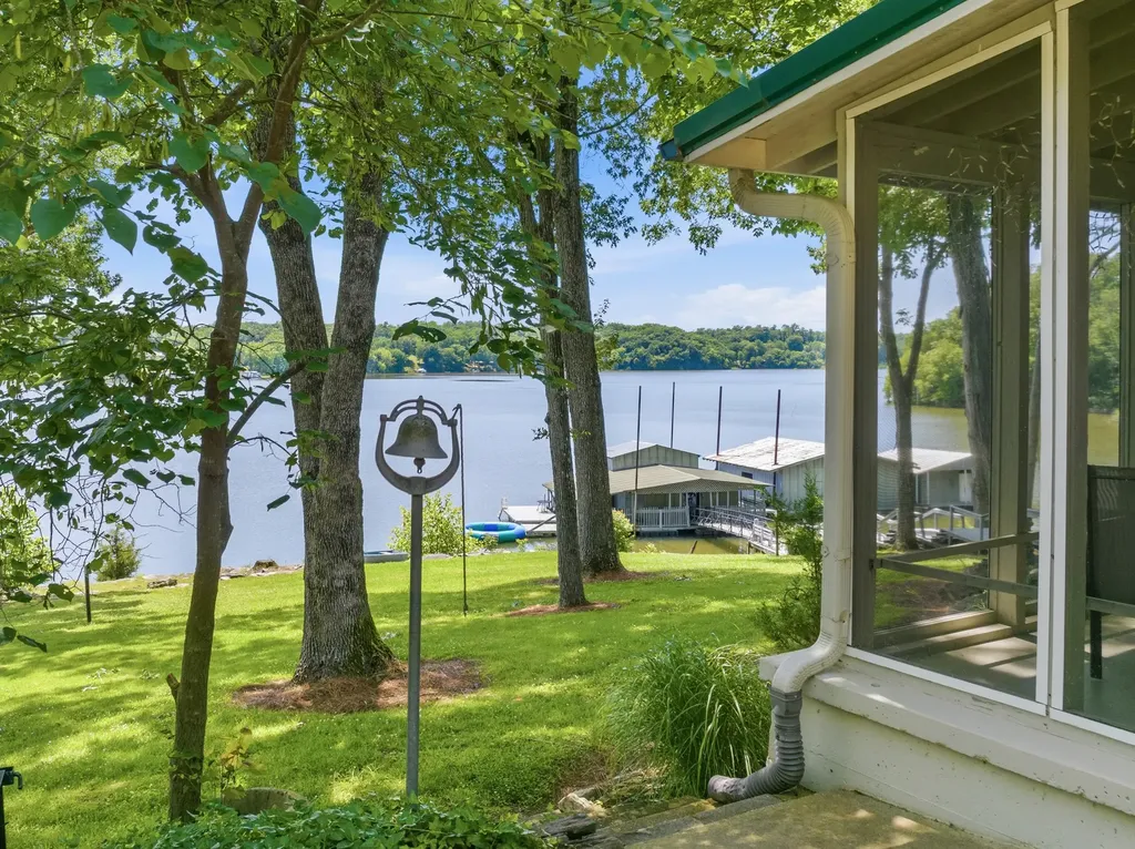 241 Fred Cole Lane Sugar Tree TN 38380