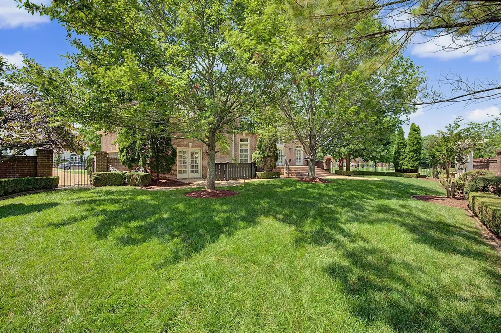 104 Middleton Circle Nashville TN 37215