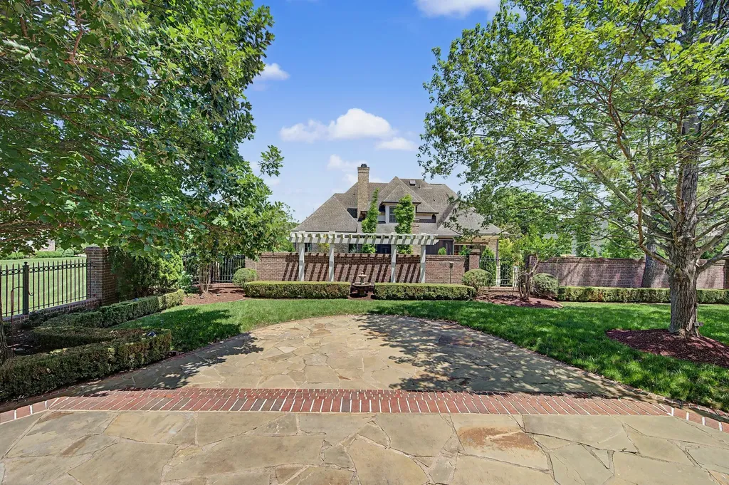 104 Middleton Circle Nashville TN 37215