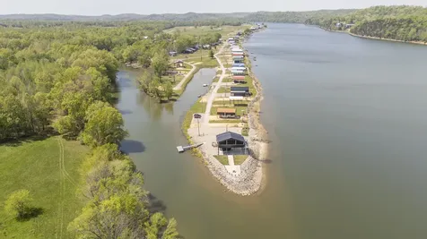 1089 River Front Drive Clifton TN 38425