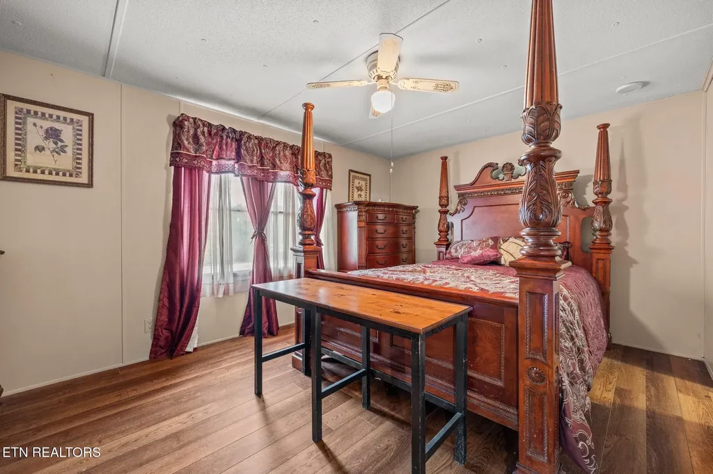 1345 Midway Road Crossville TN 38572
