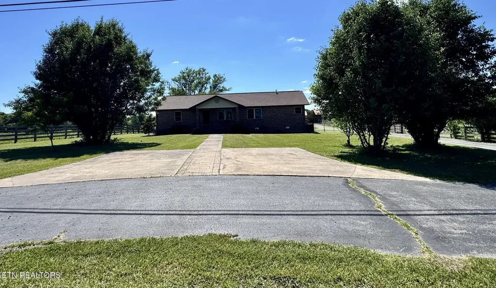 6986 S York Highway 6986 Clarkrange TN 38553