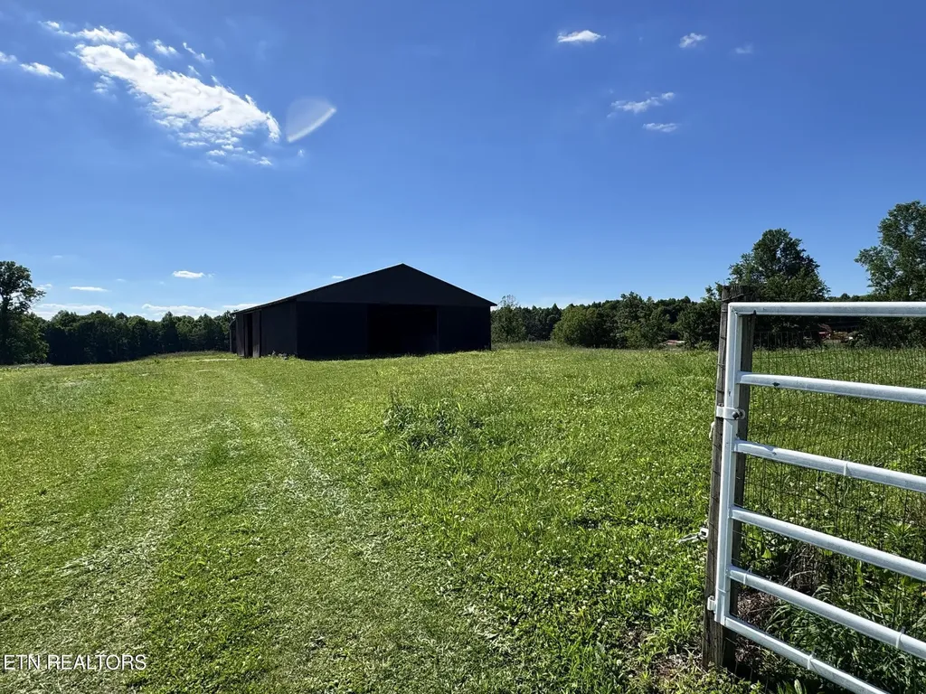 6986 S York Highway 6986 Clarkrange TN 38553