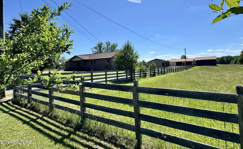 6986 S York Highway 6986 Clarkrange TN 38553