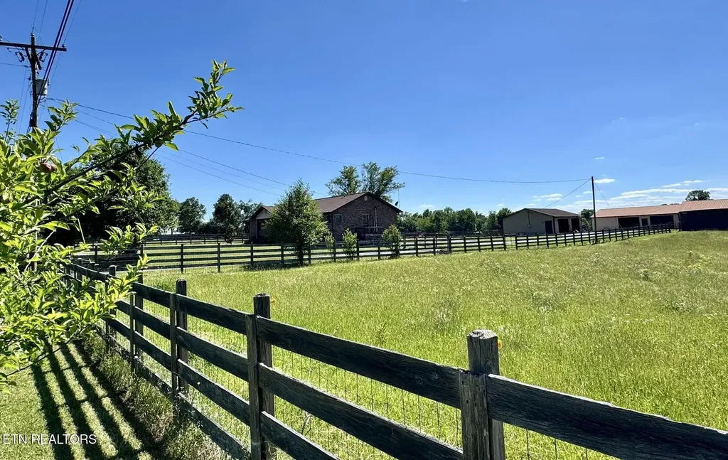 6986 S York Highway 6986 Clarkrange TN 38553