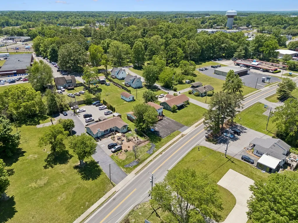 321 Highway 76 White House TN 37188