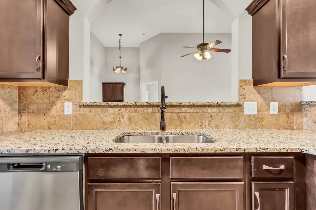 1132 Henry Place Boulevard Clarksville TN 37042