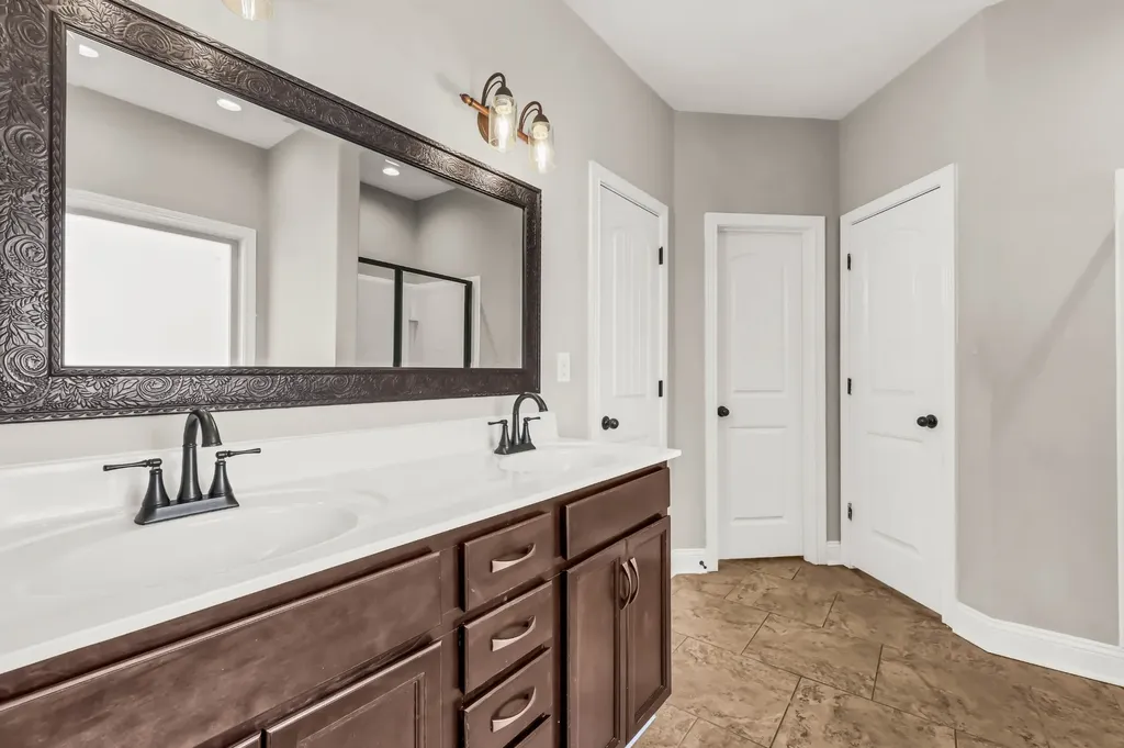 1132 Henry Place Boulevard Clarksville TN 37042