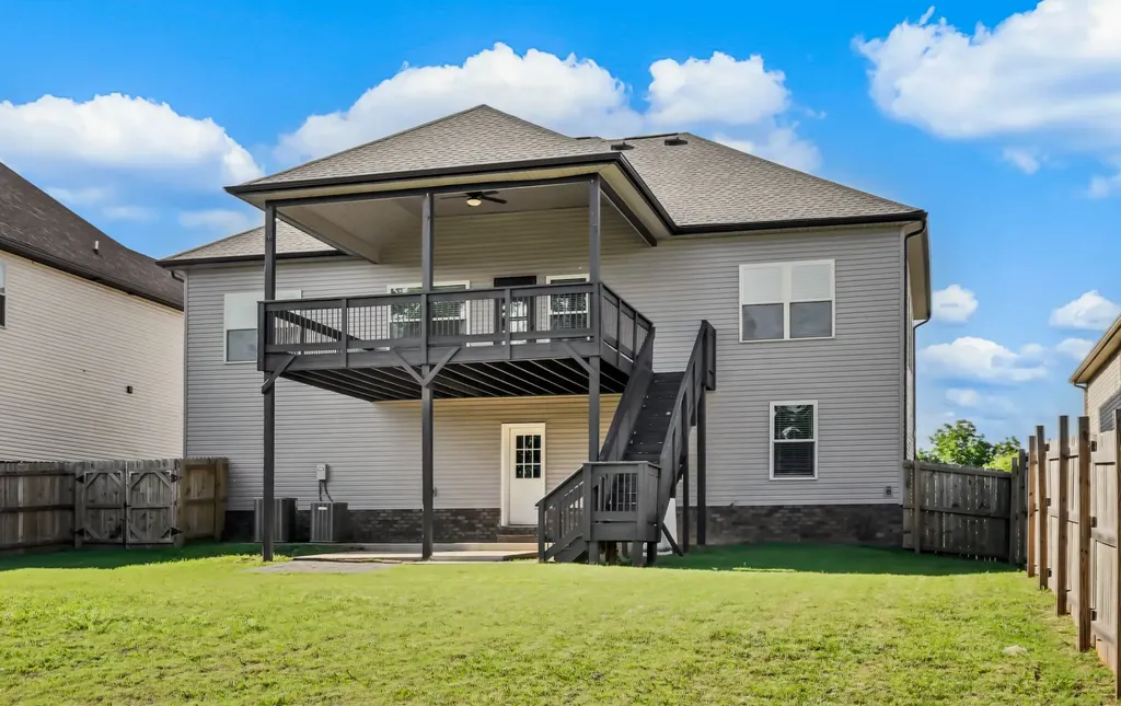 1132 Henry Place Boulevard Clarksville TN 37042