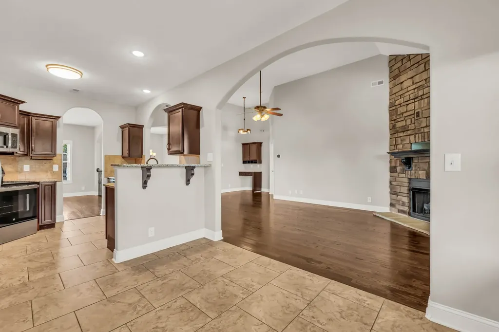 1132 Henry Place Boulevard Clarksville TN 37042