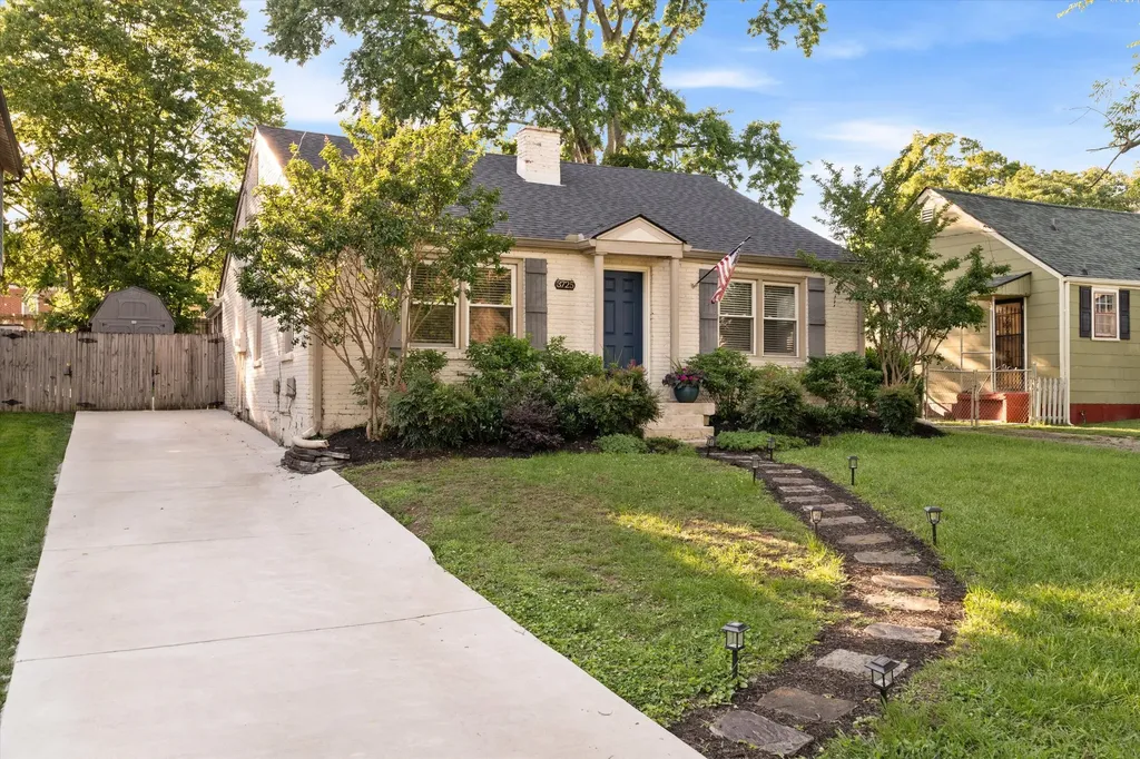 3725 Burrus Street Nashville TN 37216