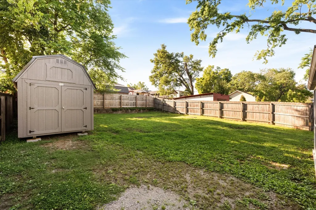 3725 Burrus Street Nashville TN 37216