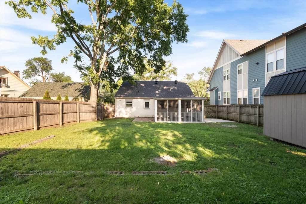 3725 Burrus Street Nashville TN 37216