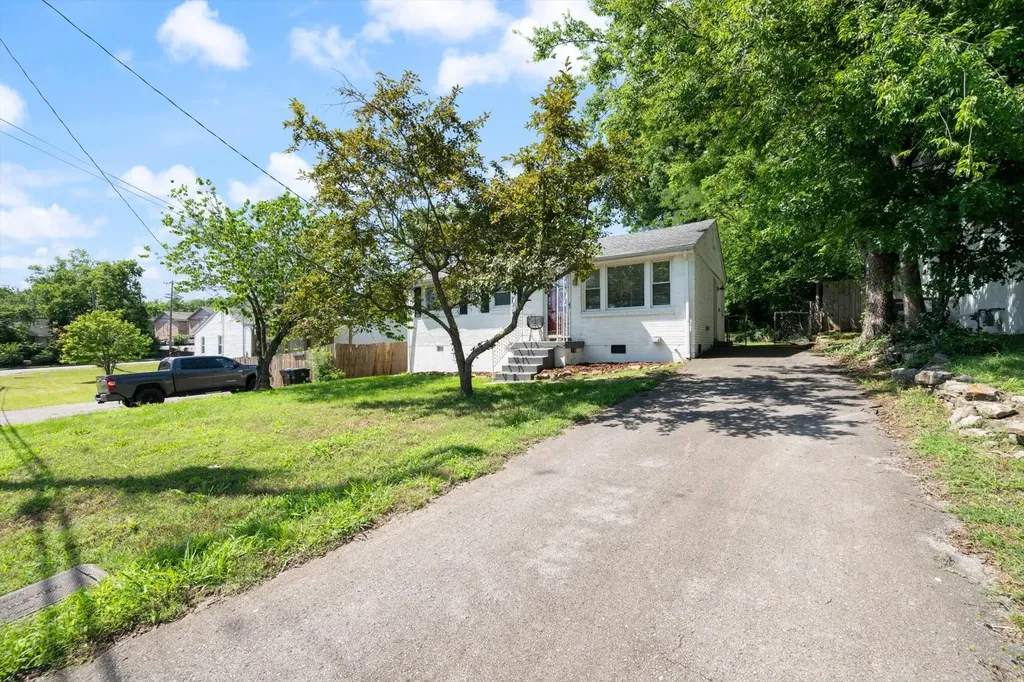 3606 Normandy Pl, S Nashville TN 37209