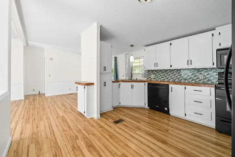 315 Riverview Drive Dover TN 37058