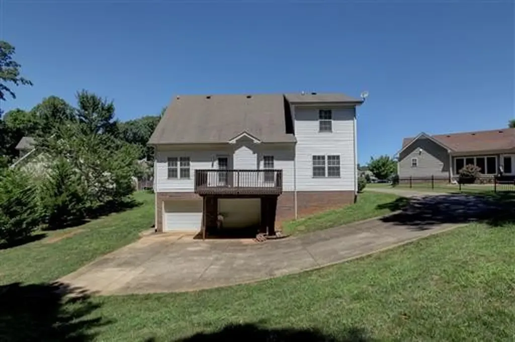 285 Sunny Slope Court Clarksville TN 37043