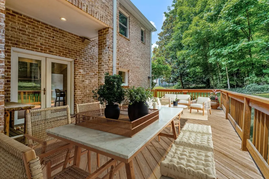 128 Abbeywood Drive Nashville TN 37215