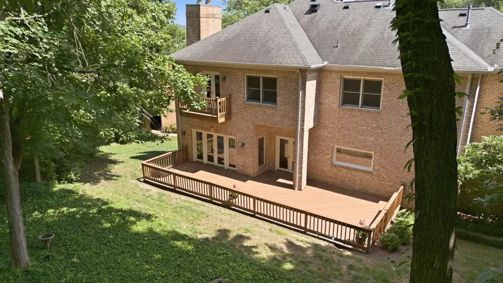 128 Abbeywood Drive Nashville TN 37215