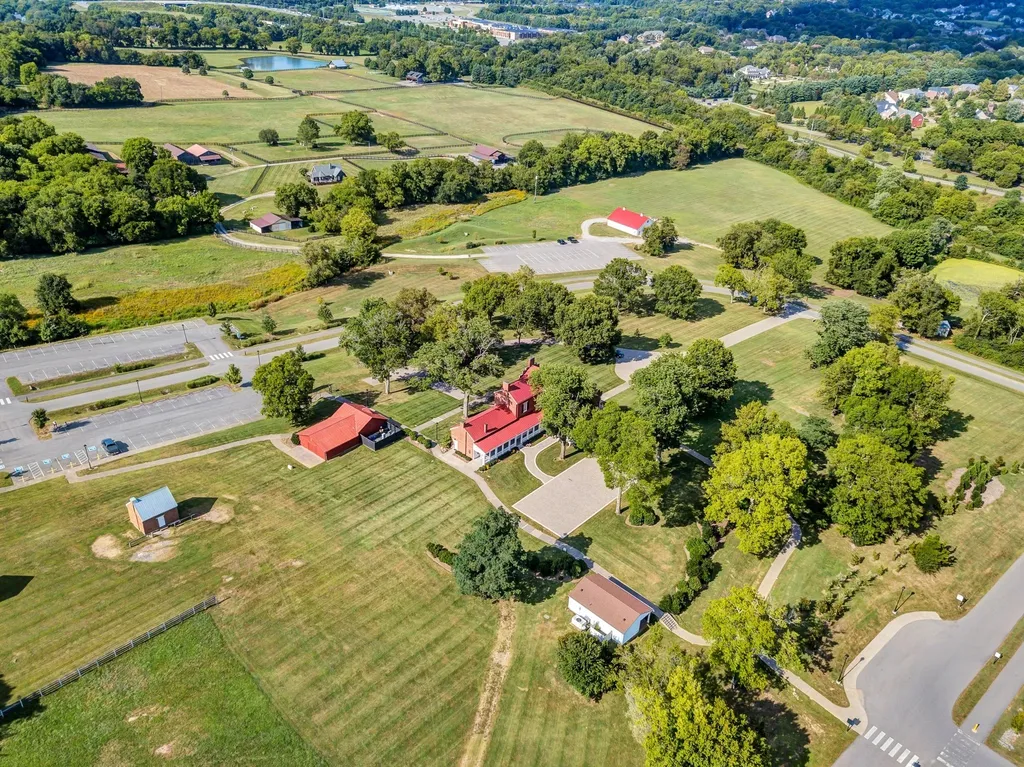 115 Pennystone Circle Franklin TN 37067