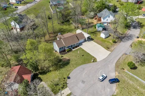504 Hunter Court White Bluff TN 37187