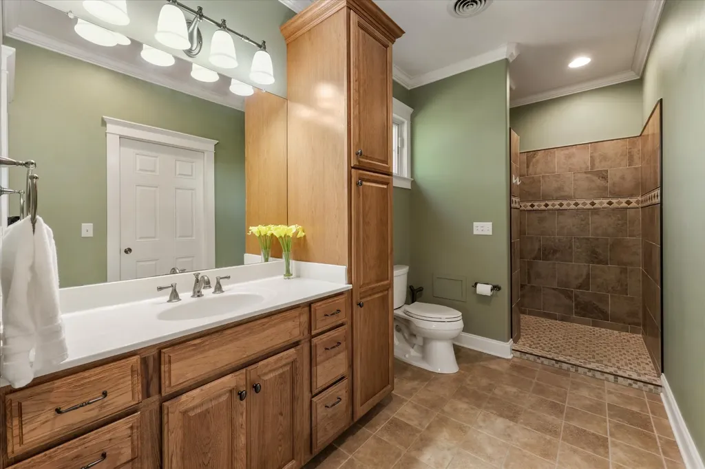 2177 Riverview Drive Dandridge TN 37725