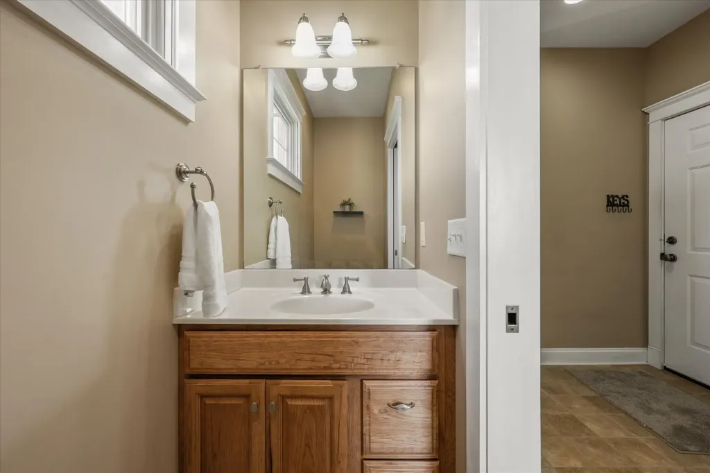2177 Riverview Drive Dandridge TN 37725
