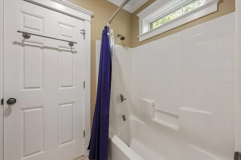 2177 Riverview Drive Dandridge TN 37725