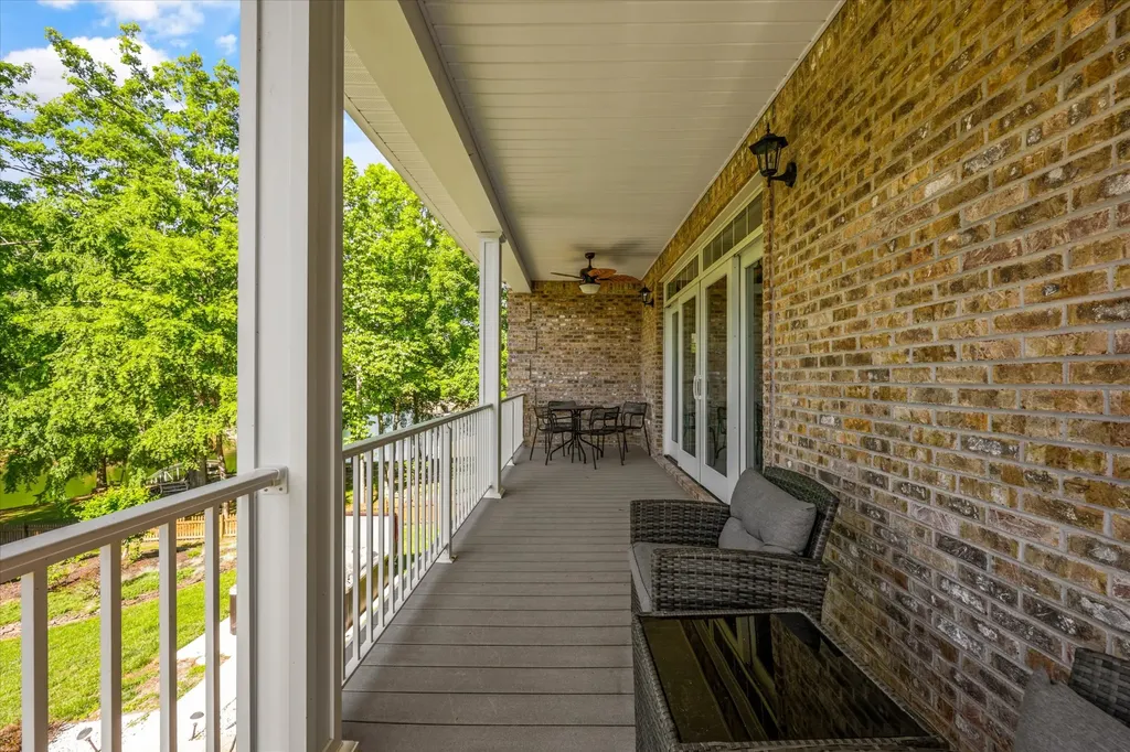 2177 Riverview Drive Dandridge TN 37725