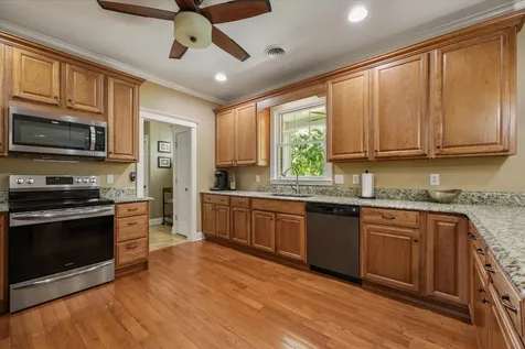 2177 Riverview Drive Dandridge TN 37725
