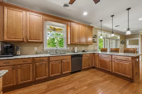 2177 Riverview Drive Dandridge TN 37725