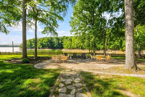 2177 Riverview Drive Dandridge TN 37725