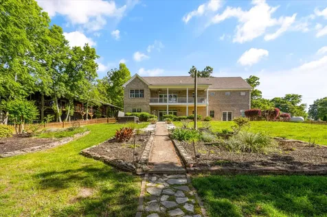 2177 Riverview Drive Dandridge TN 37725