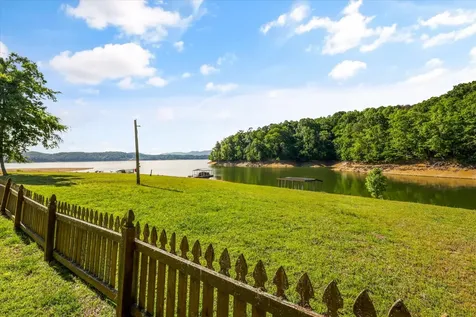 2177 Riverview Drive Dandridge TN 37725