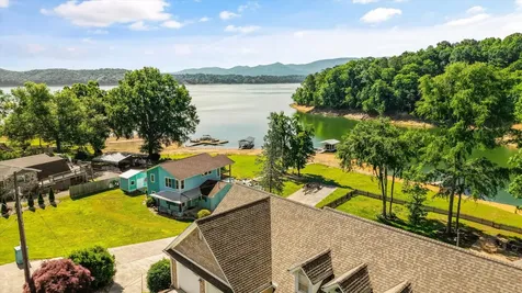 2177 Riverview Drive Dandridge TN 37725