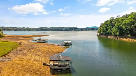 2177 Riverview Drive Dandridge TN 37725